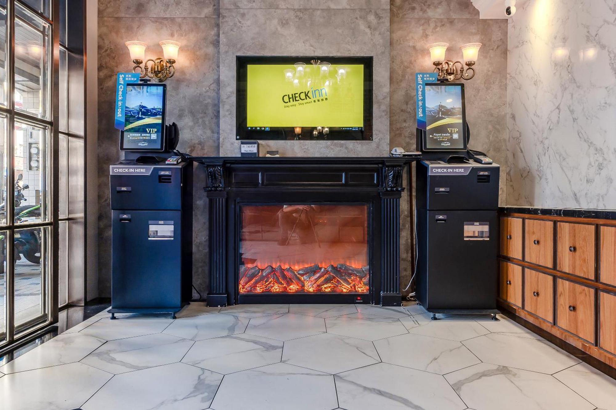 Dream Mansion Hotel Тайчжун Экстерьер фото